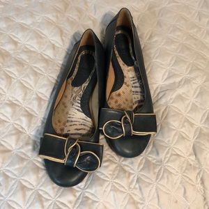 Born ballet flats